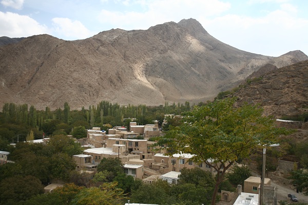 ساده و تازه به میزبانی برزُک